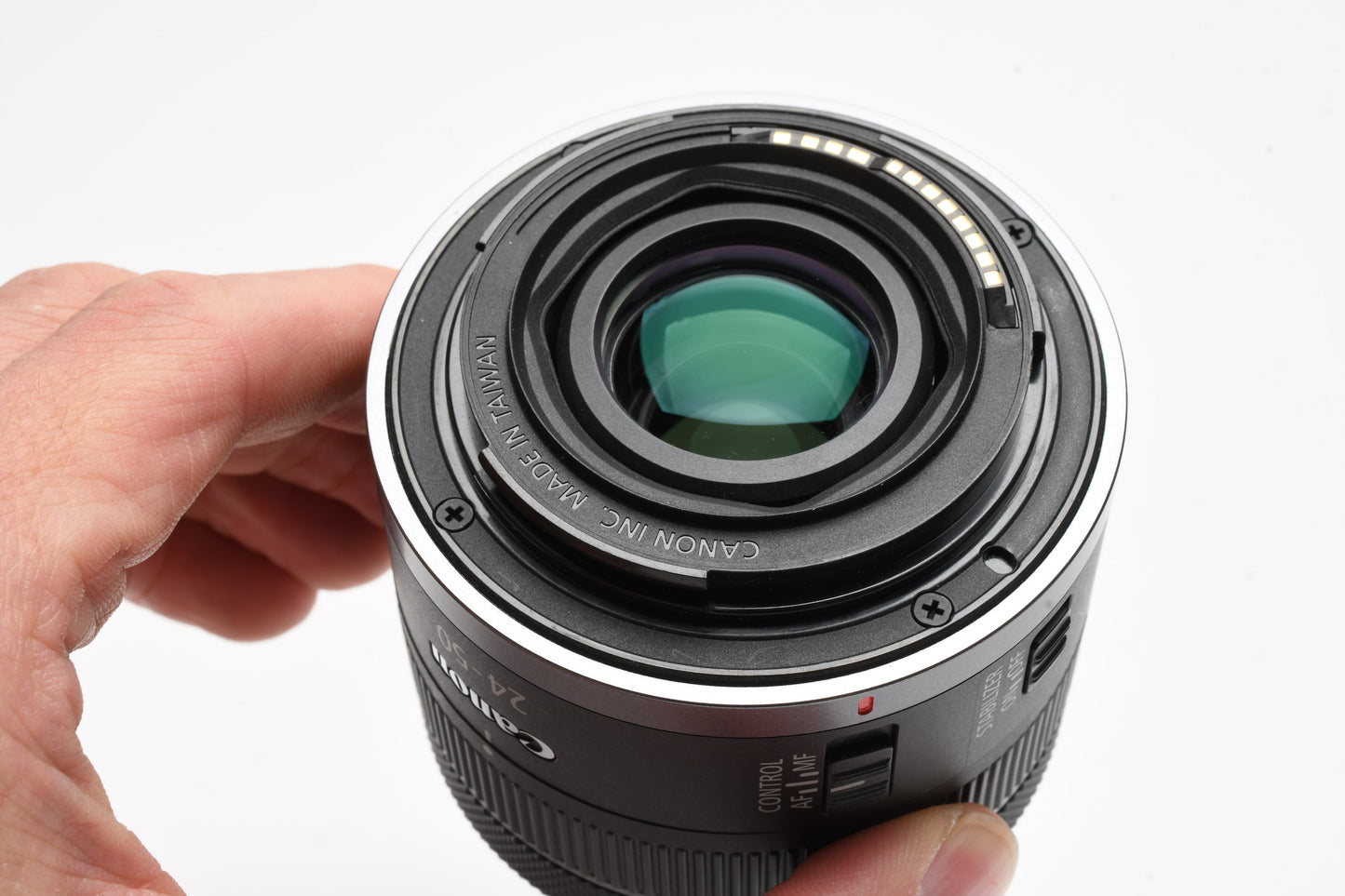 Canon RF 24-50mm f4.5-6.3 IS STM Compact zoom, Hood+UV, Good!