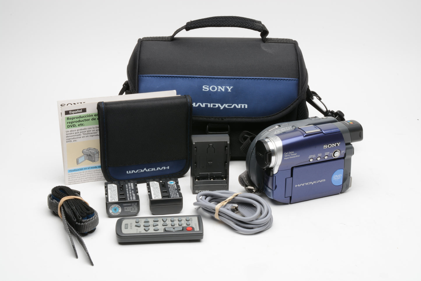 Sony DCR-DVD101 DVD-R Camcorder w/2batts, charger, remote, case, tested, great!