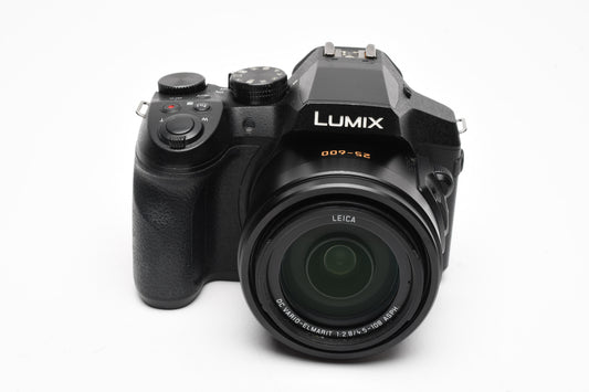 Panasonic DMC-FZ300 12.1MP Digital Point&Shoot 4K, 2Batts, Hood, Great!