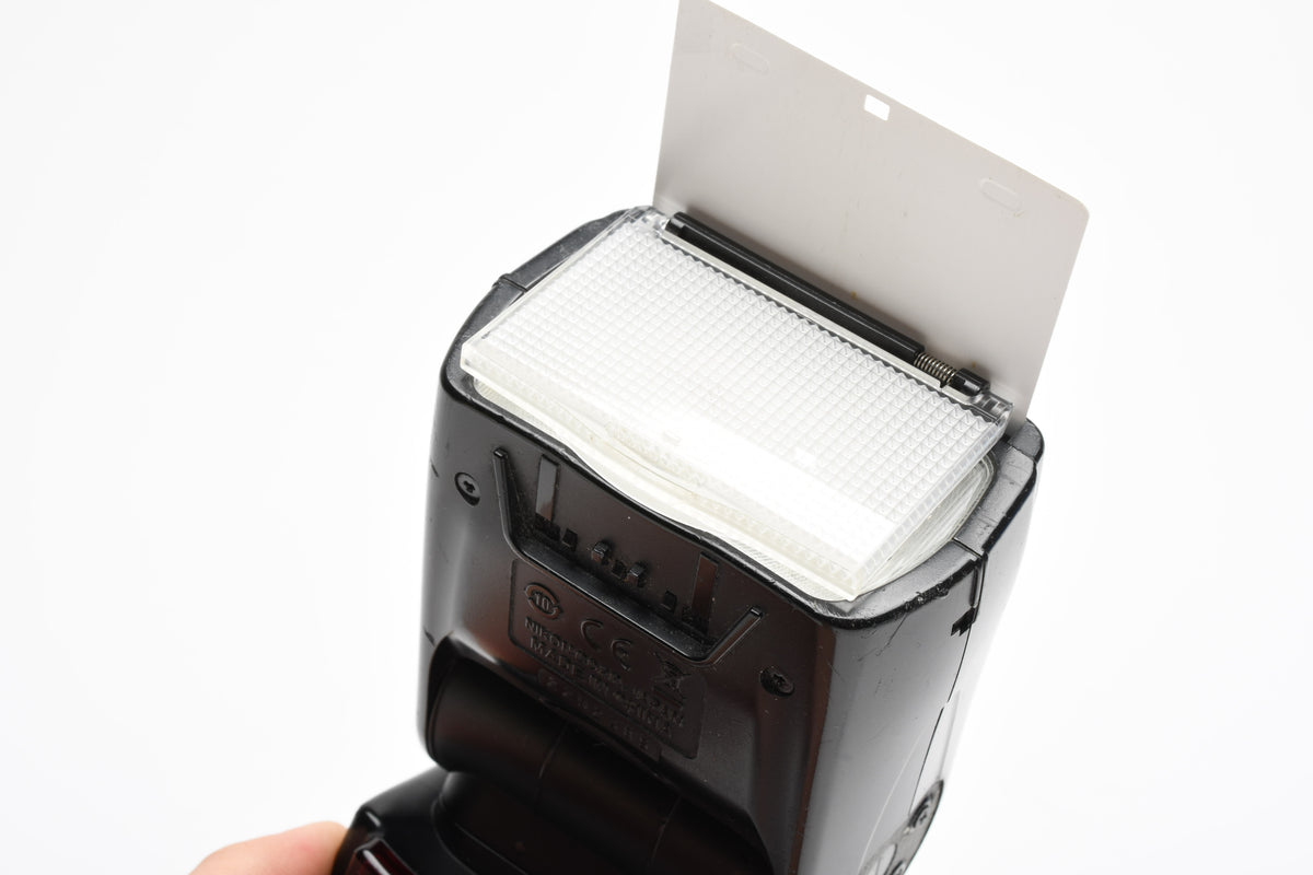 Nikon SB-700 Speedlight flash, well used, works great, bargain