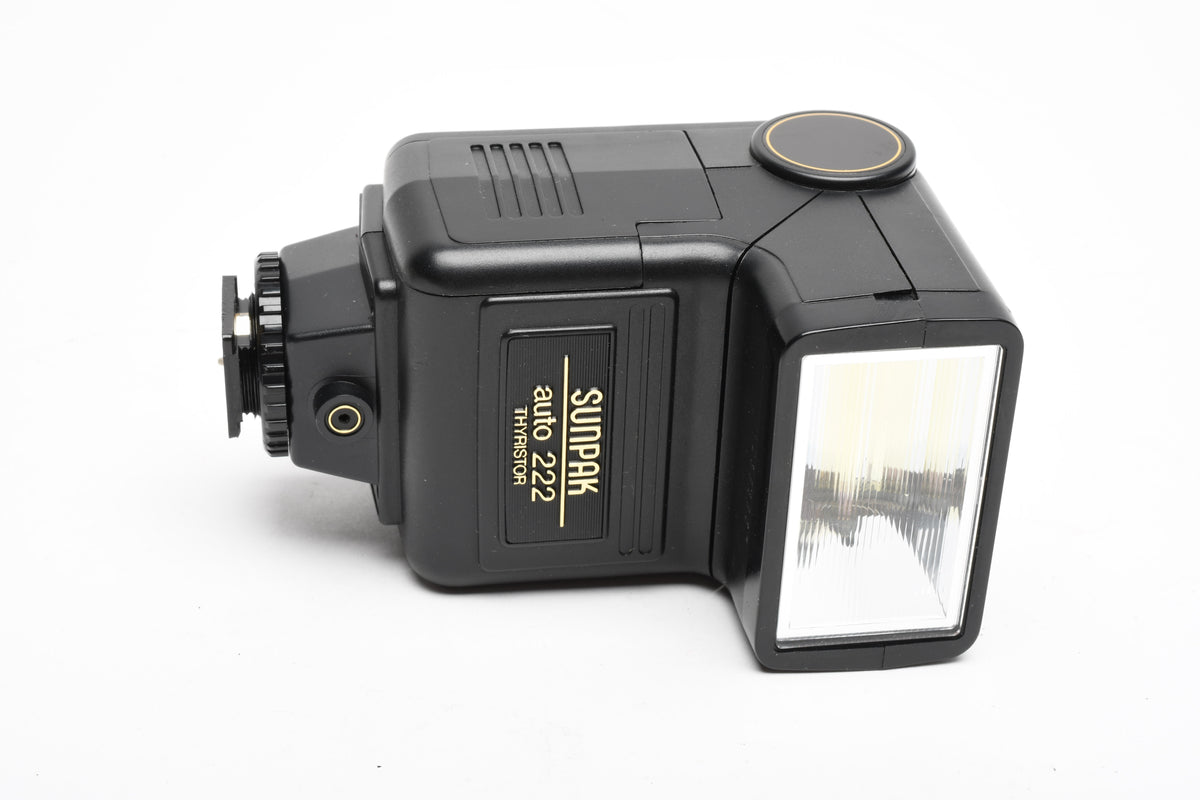 Sunpak Auto 222 Thyristor compact flash w/Diffuser, very clean, Tested