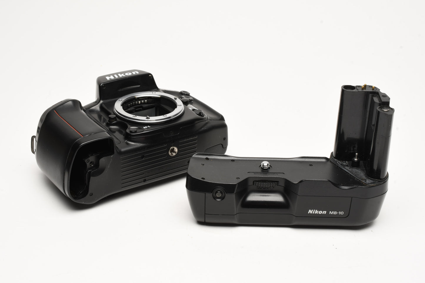 Nikon N90s 35mm SLR Body +MF-26 back, MB-10 Grip, Great, Tested