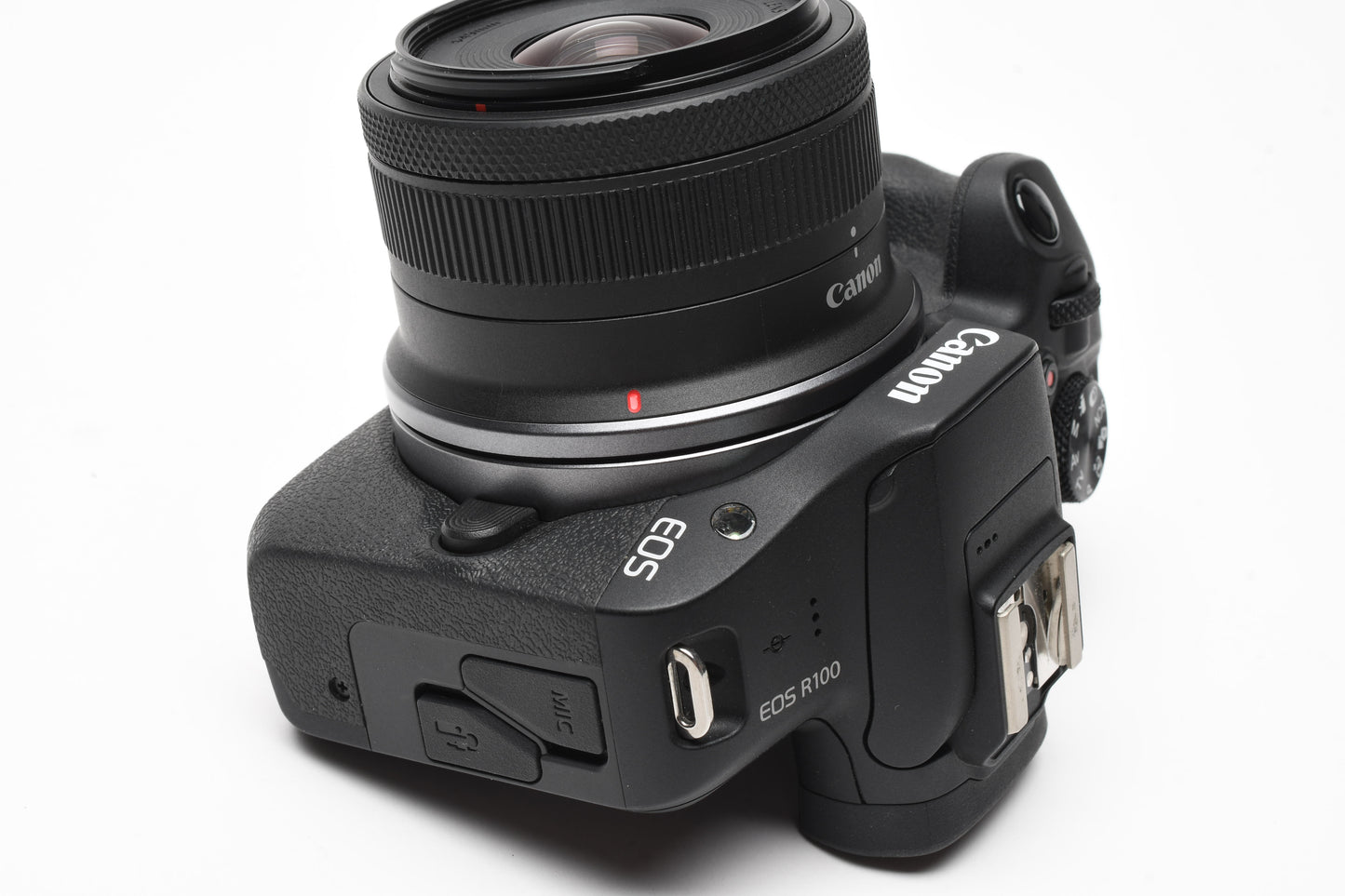 Canon EOS R100 Mirrorless w/18-45mm, 2X Batts, charger, <2K Acts! Mint-