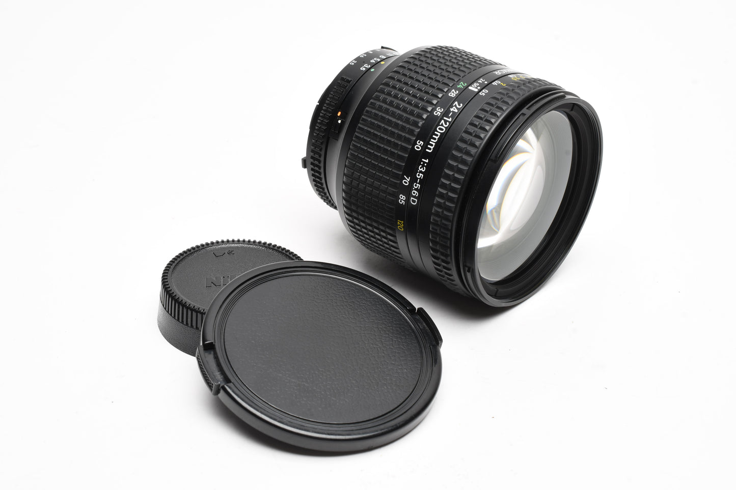 Nikon AF Zoom-Nikkor 24-120mm f3.5-5.6D zoom lens, Caps, Great!