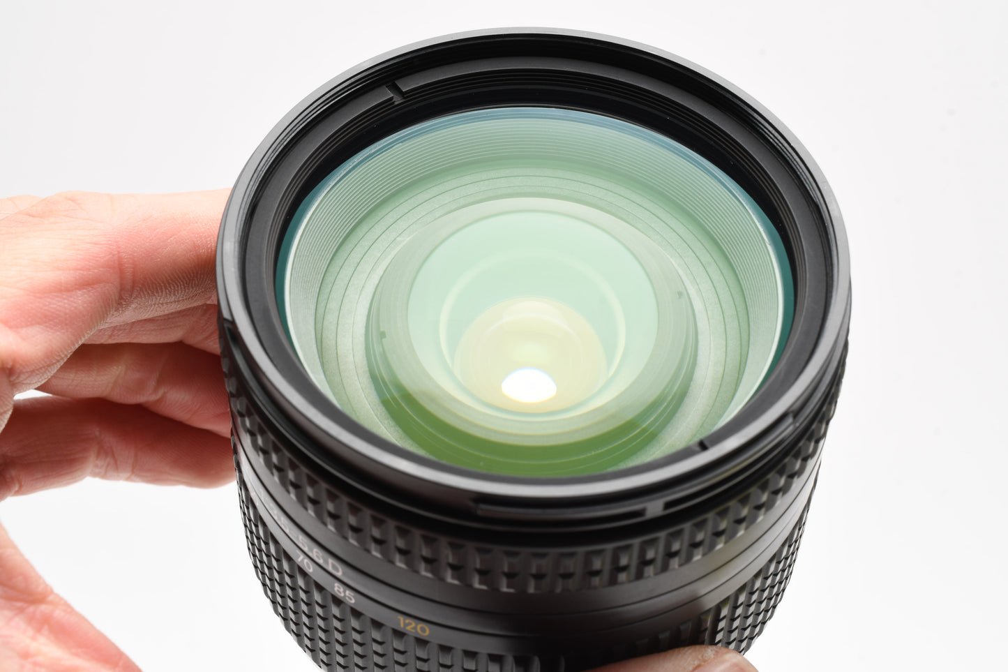 Nikon AF Zoom-Nikkor 24-120mm f3.5-5.6D zoom lens, Caps, Great!