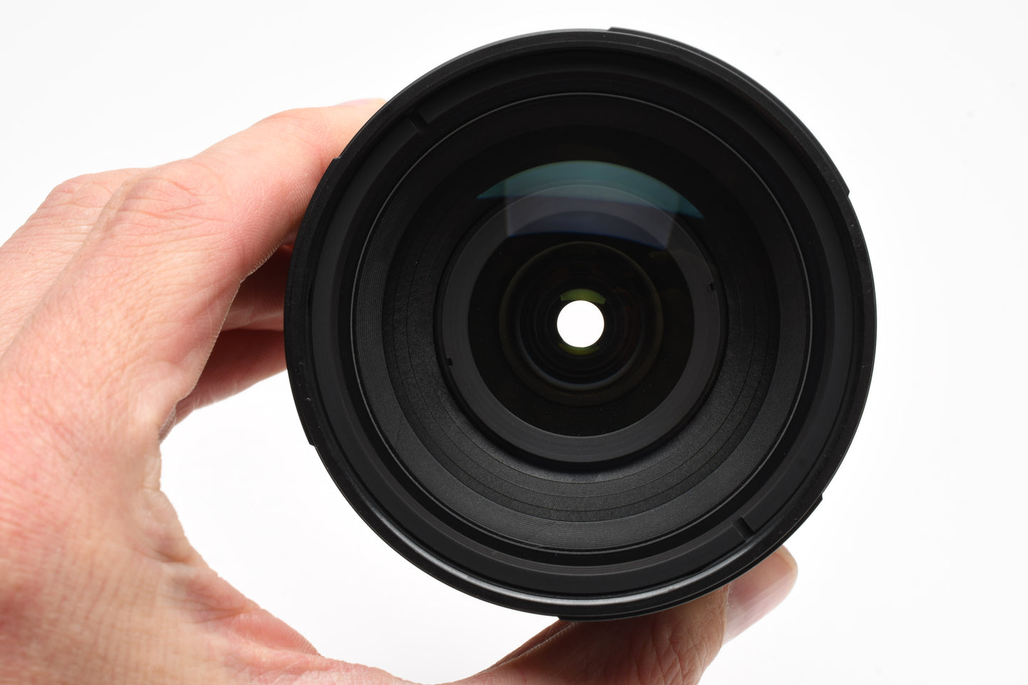 Nikon AF Zoom-Nikkor 24-120mm f3.5-5.6D zoom lens, Caps, Great!