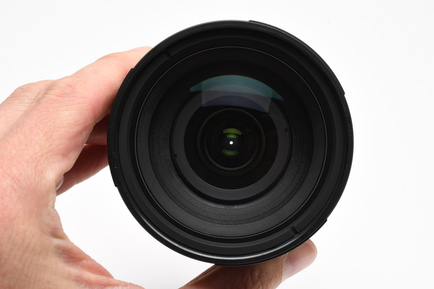 Nikon AF Zoom-Nikkor 24-120mm f3.5-5.6D zoom lens, Caps, Great!