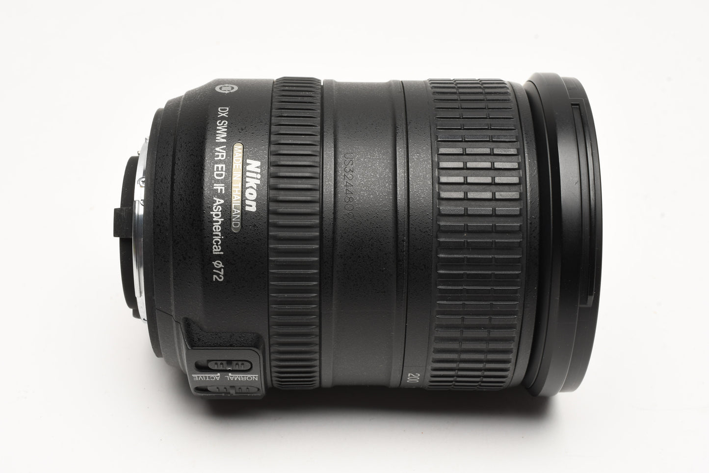 Nikon AF-S Nikkor 18-200mm F3.5-5.6 G ED VR DX, caps, UV, Great! *Read