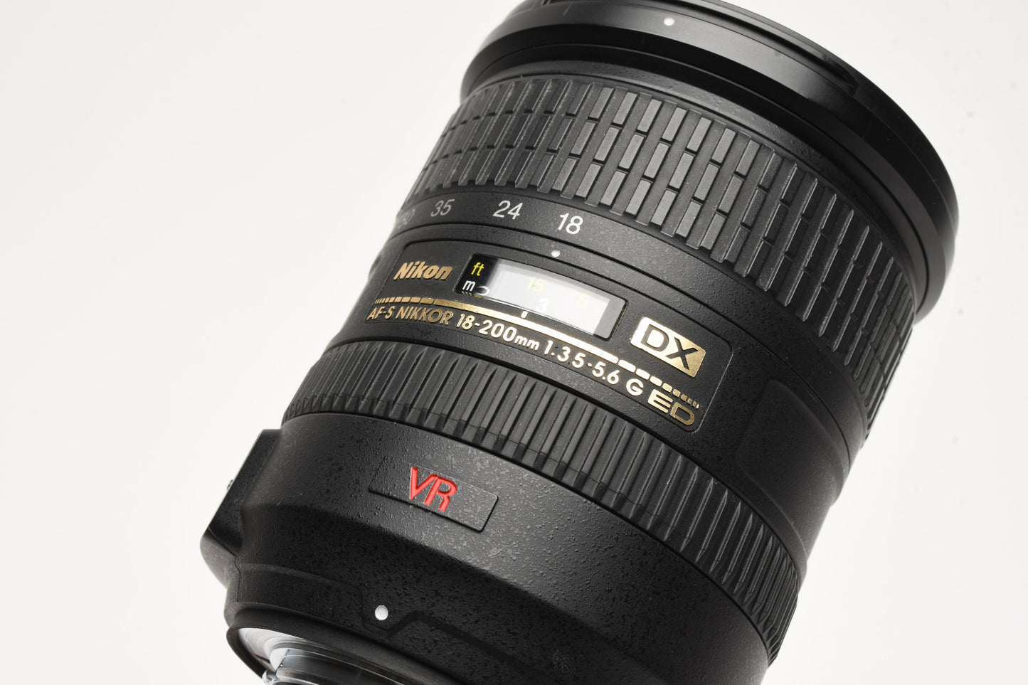 Nikon AF-S Nikkor 18-200mm F3.5-5.6 G ED VR DX, caps, UV, Great! *Read