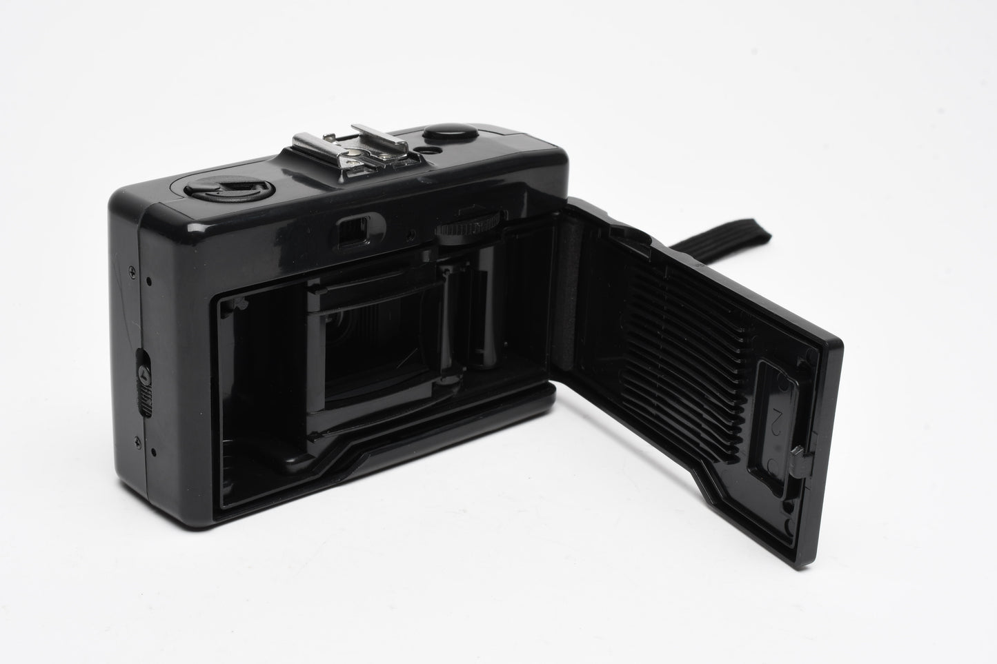 Panorama 35mm Point&Shoot Focus Free camera, Tested