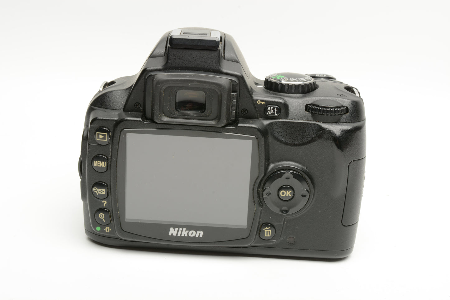 Nikon D40X body w/Nikkor 18-55mm f3.5-5.6 G II, batt, charger, Only 6505 acts!