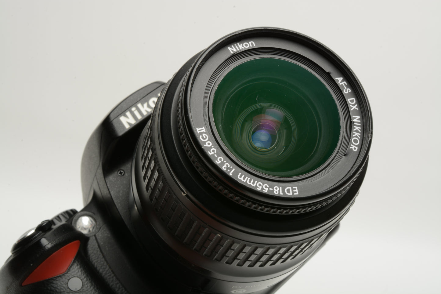 Nikon D40X body w/Nikkor 18-55mm f3.5-5.6 G II, batt, charger, Only 6505 acts!