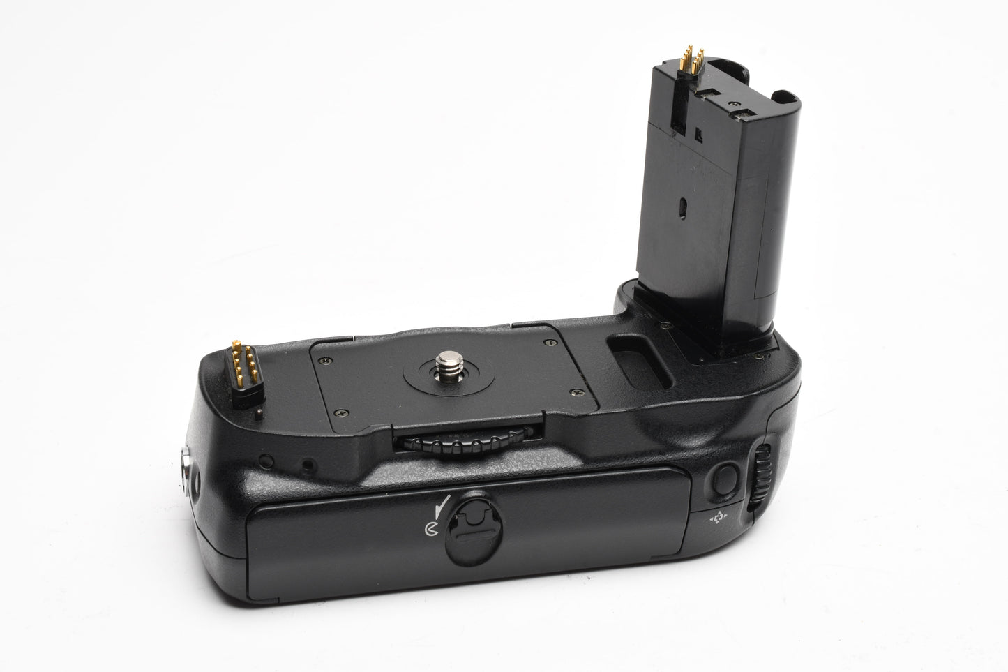 Nikon MB-D100 Battery Grip, Tested, Clean