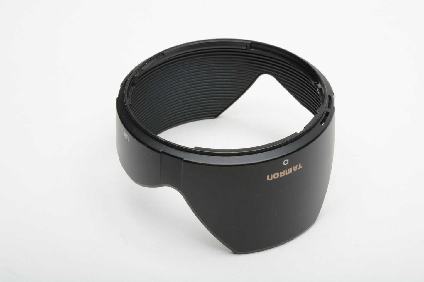 Tamron AD03 Lens Hood for 28-200mm f3.8-5.6 XR zoom lens (Black)