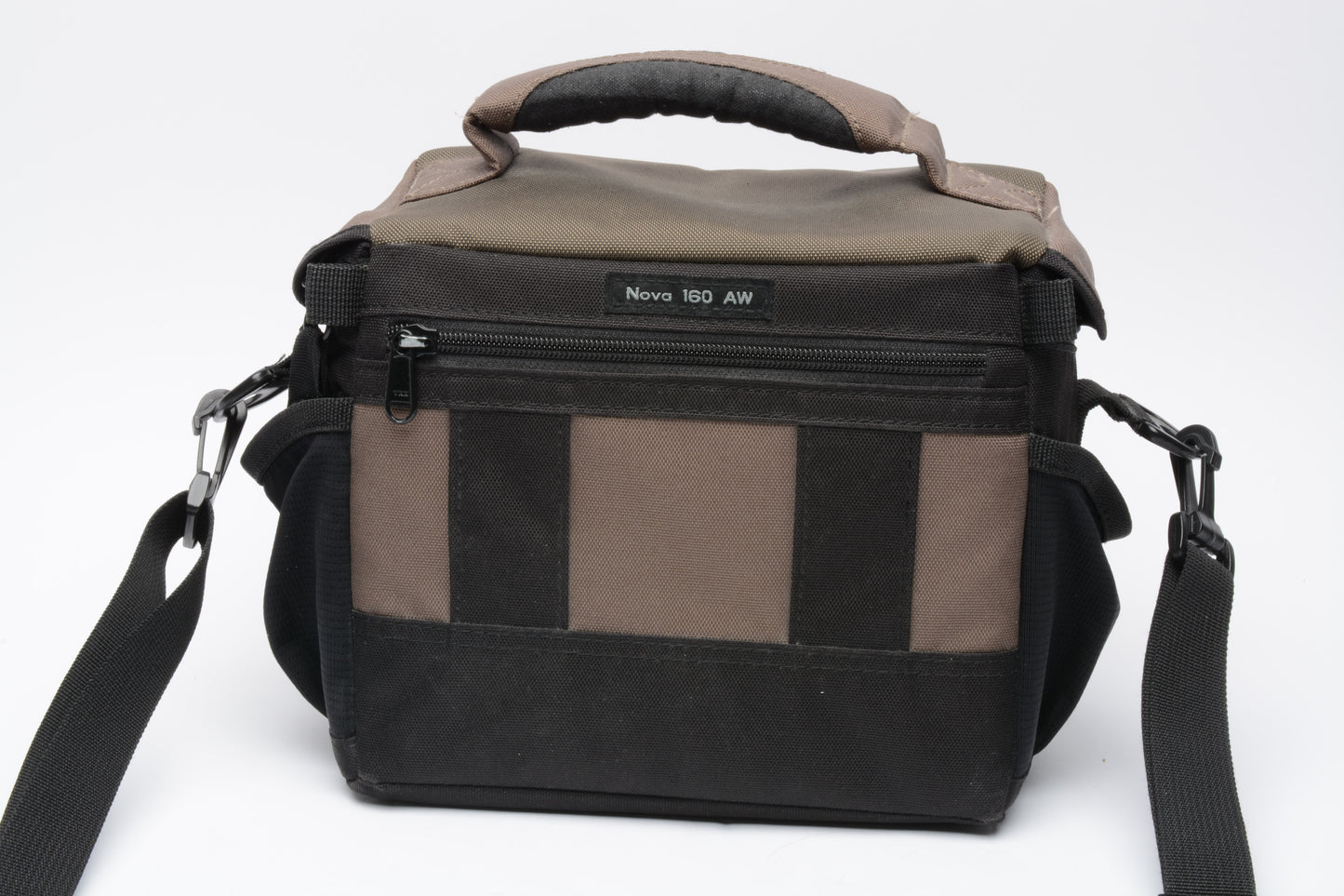 Lowepro Nova 160AW Chestnut Brown with Black Trim, Very clean, weatherproof