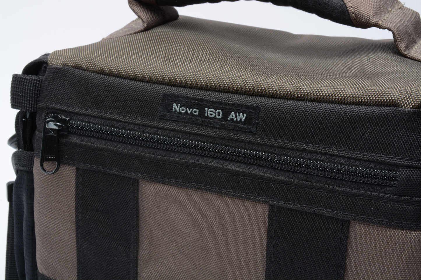 Lowepro Nova 160AW Chestnut Brown with Black Trim, Very clean, weatherproof