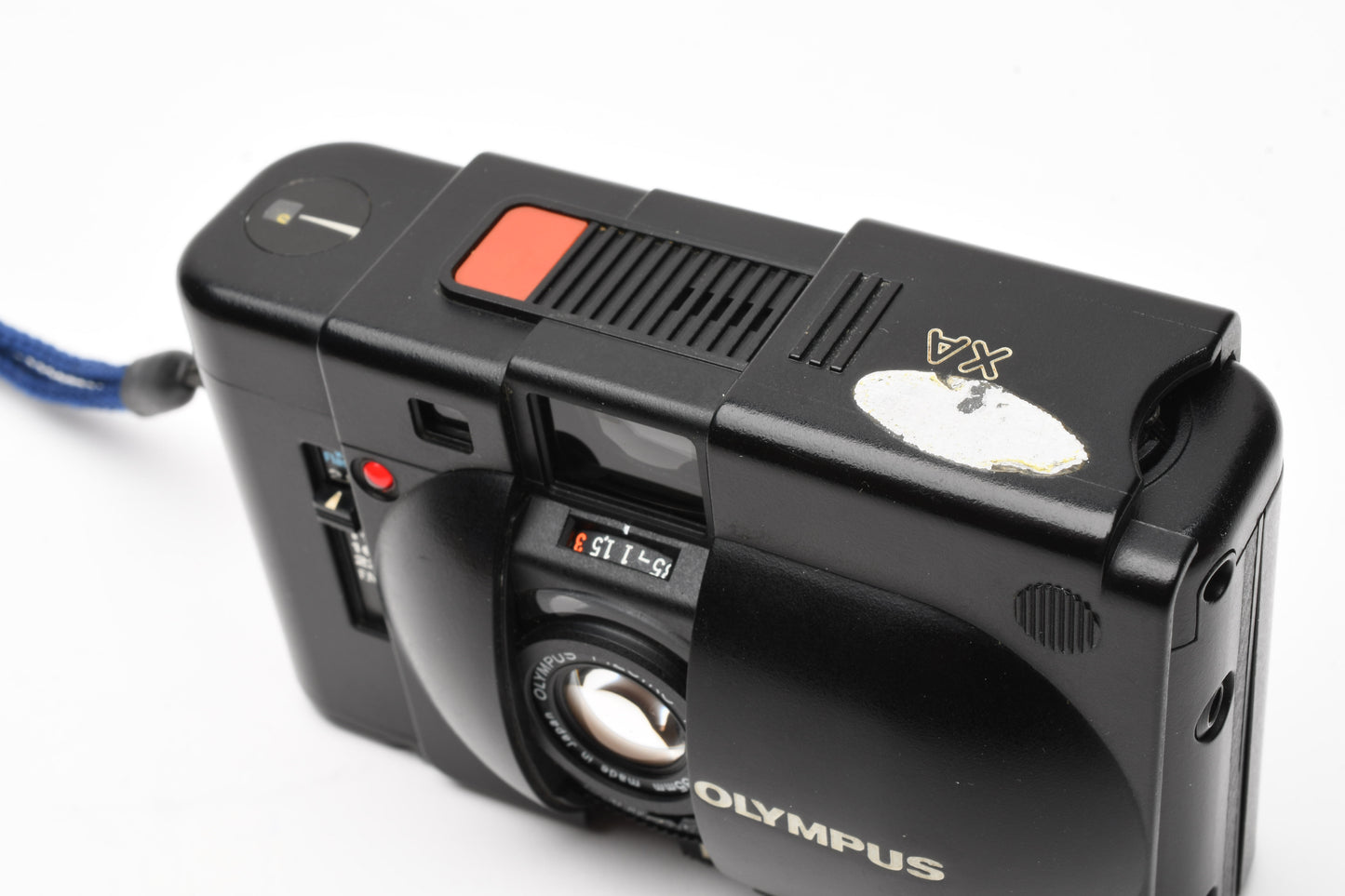 Olympus XA 35mm compact camera w/35mm f2.8 lens, strap, new seals, case