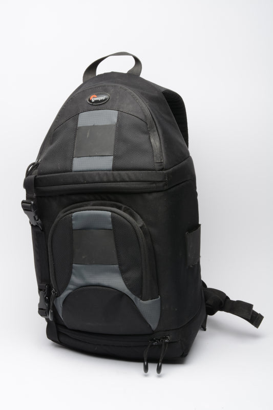 Lowepro SlingShot 200AW Camera SlingPack - Black, good, functional