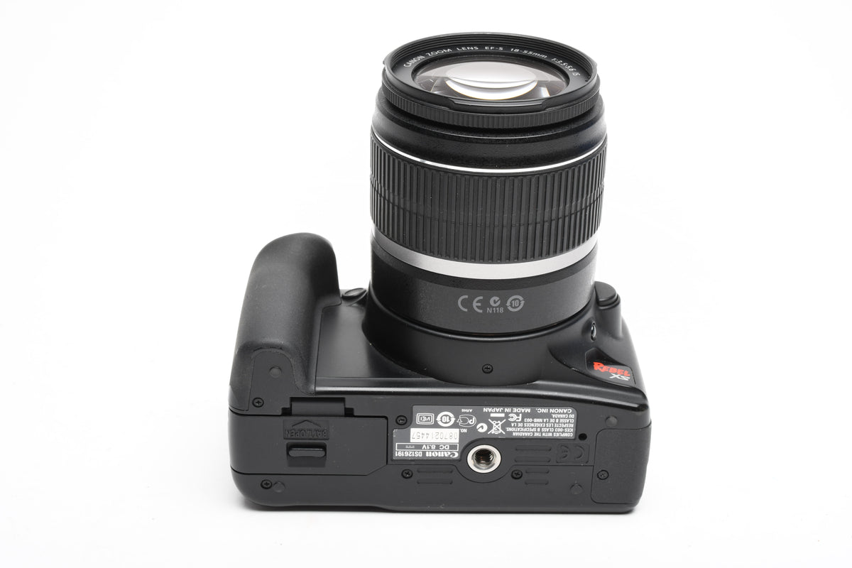 Canon EOS Rebel XS DSLR w/18-55mm f3.5-5.6 IS zoom, 2X batts+charger+manual++