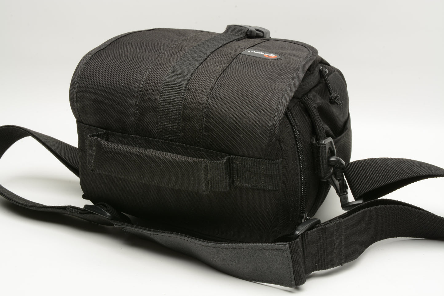 Lowepro Adventura 140 camera case shoulder bag, very clean, Great!