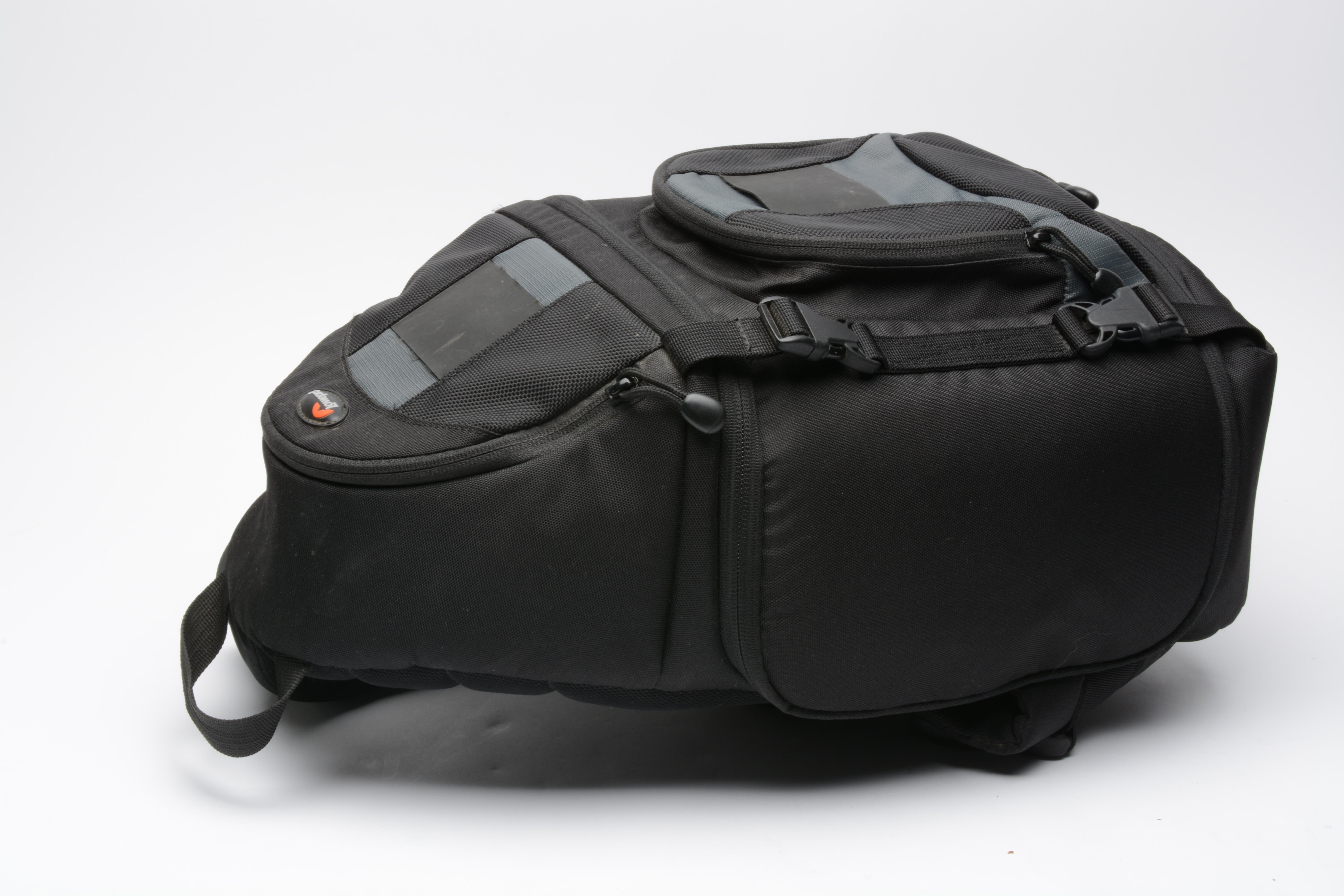 Lowepro SlingShot 200AW Camera SlingPack Black good functional RecycledPhoto