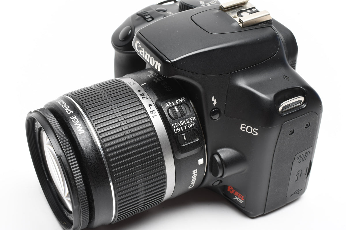 Canon EOS Rebel XS DSLR w/18-55mm f3.5-5.6 IS zoom, 2X batts+charger+manual++