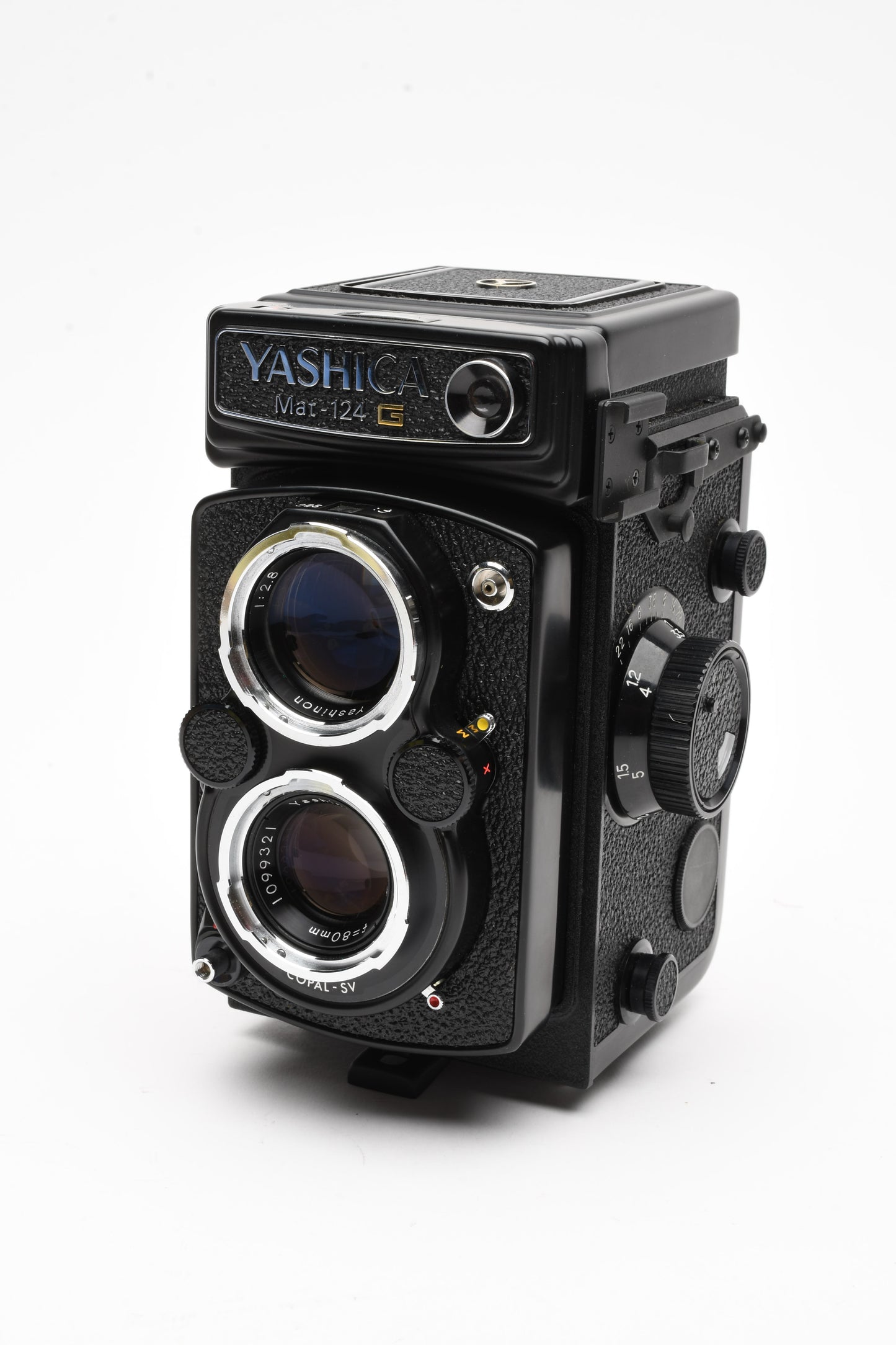 Yashica Mat 124G 120 TLR camera w/80mm f3.5 lens, tested, works great, Mint-