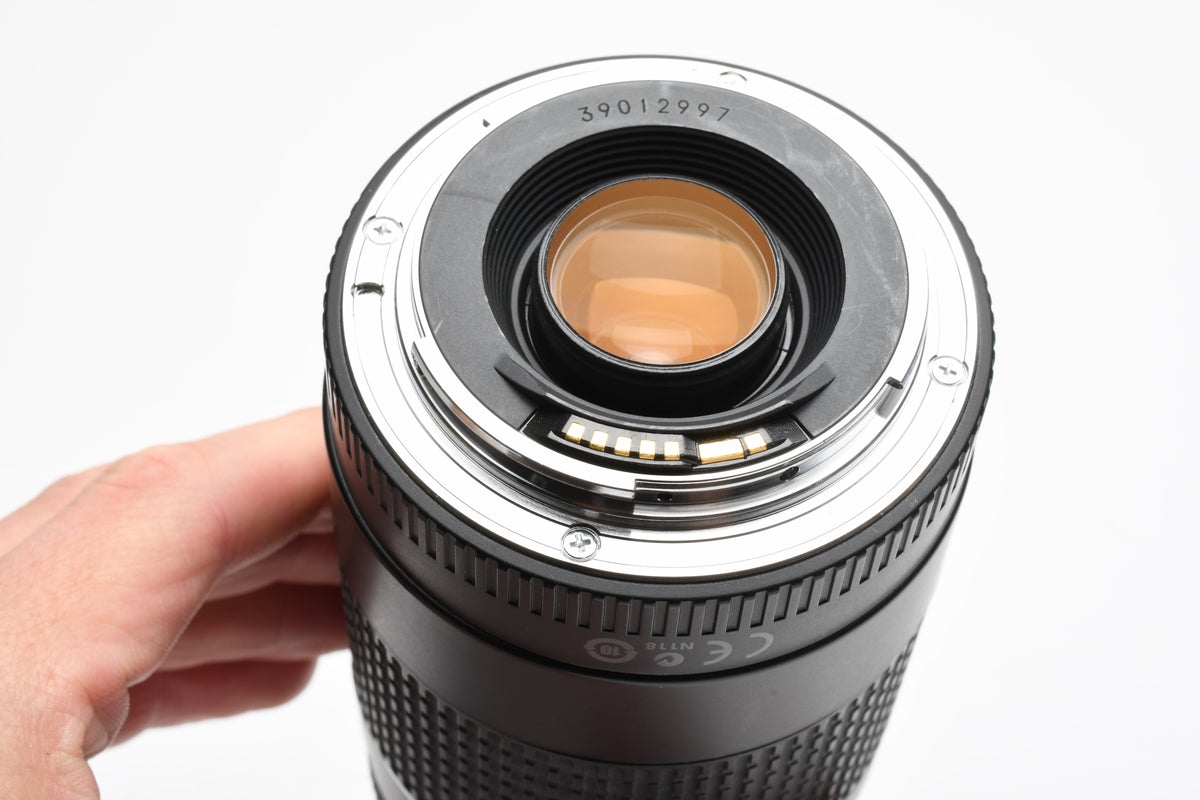 Canon EF 75-300mm f4-5.6 III Telephoto zoom, caps + UV, Kepper