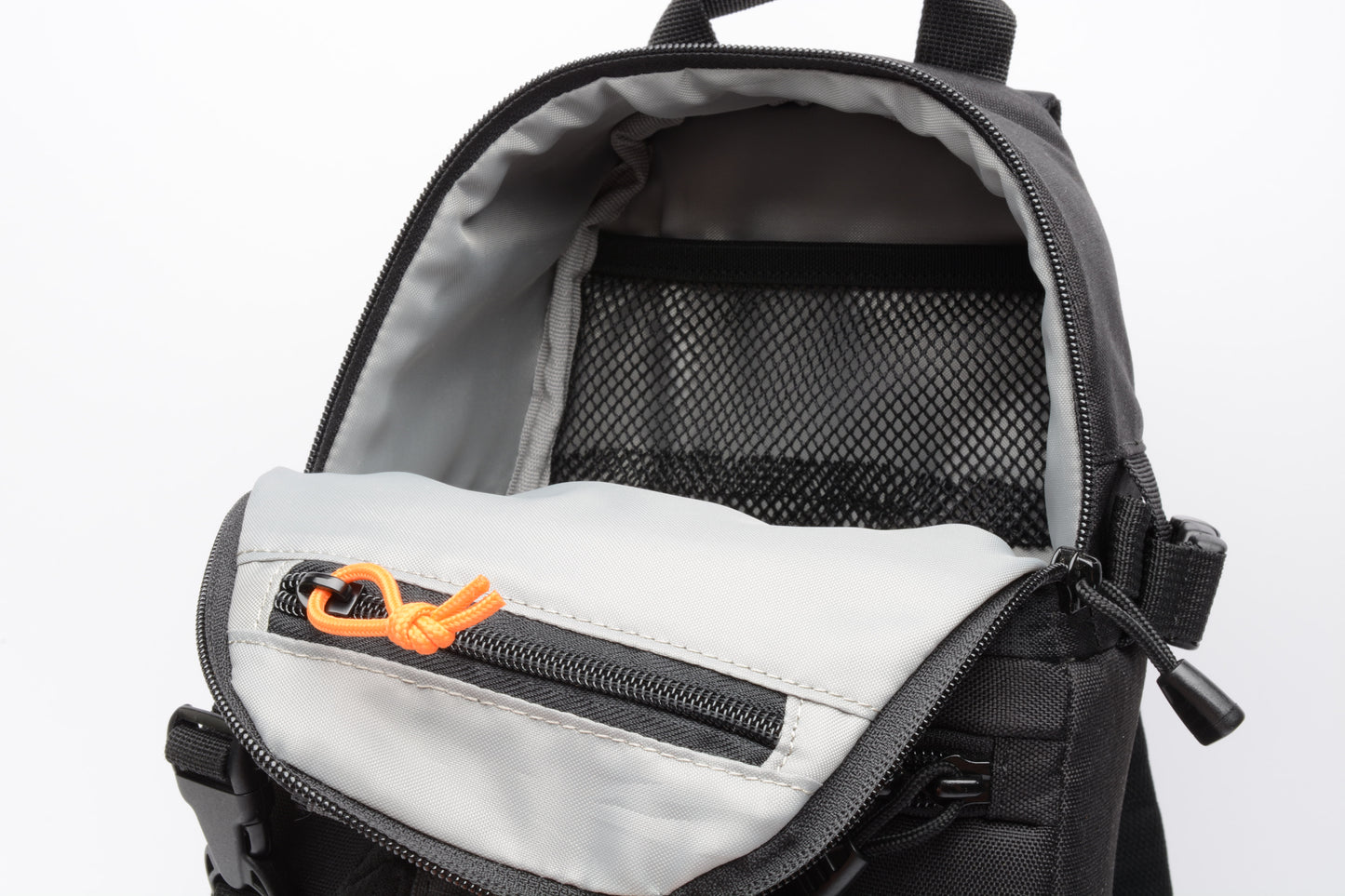 Lowepro SlingShot 102 AW sling pack, nice, clean