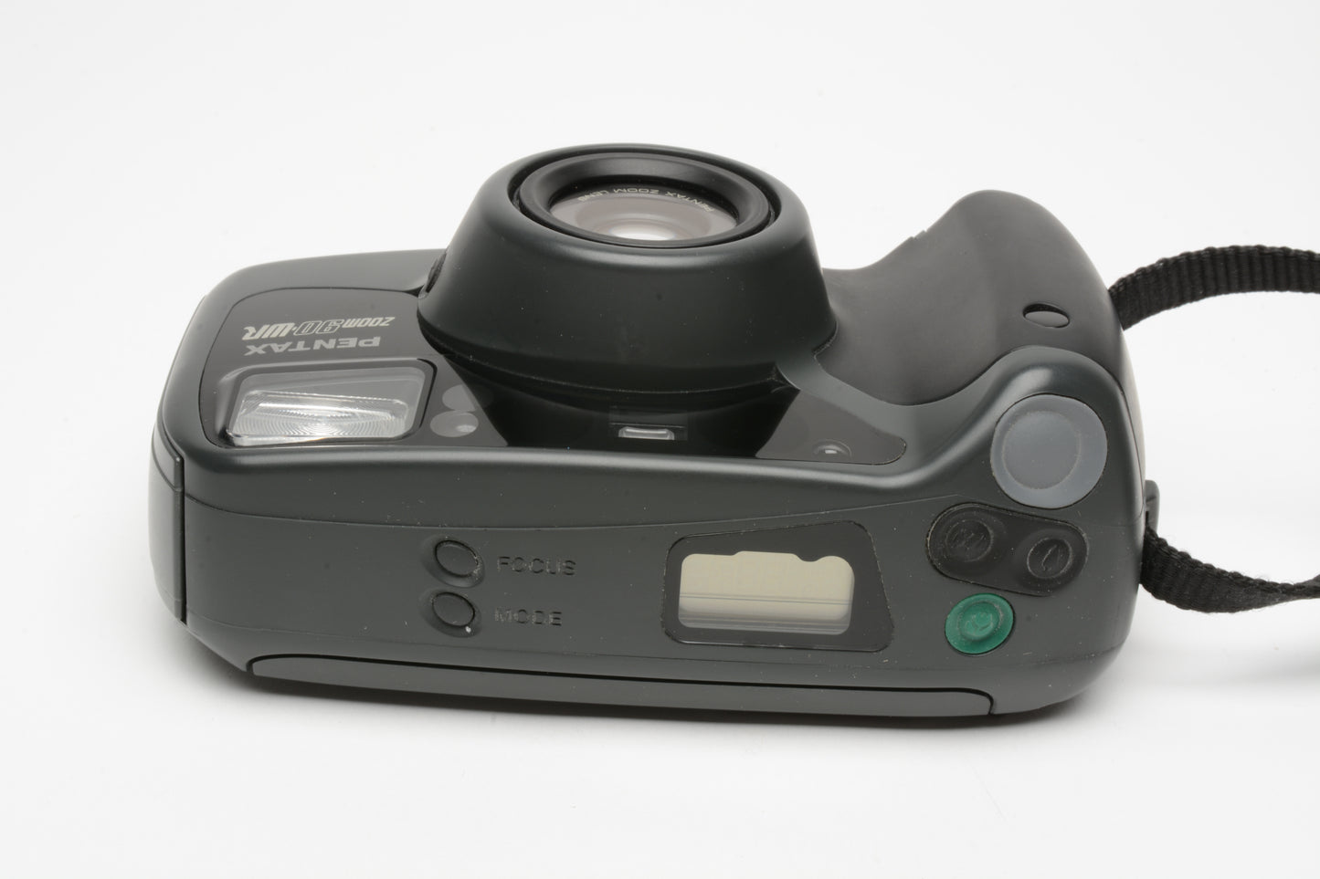 Pentax Zoom 90WR 35mm date back Point&Shoot camera, strap, remote, case, Great!