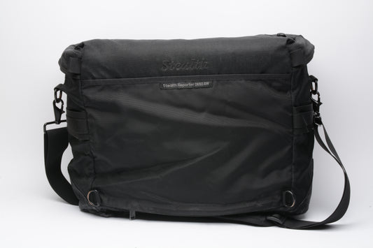 Lowepro Stealth Report D650AW shoulder bag, well padded, nice quality