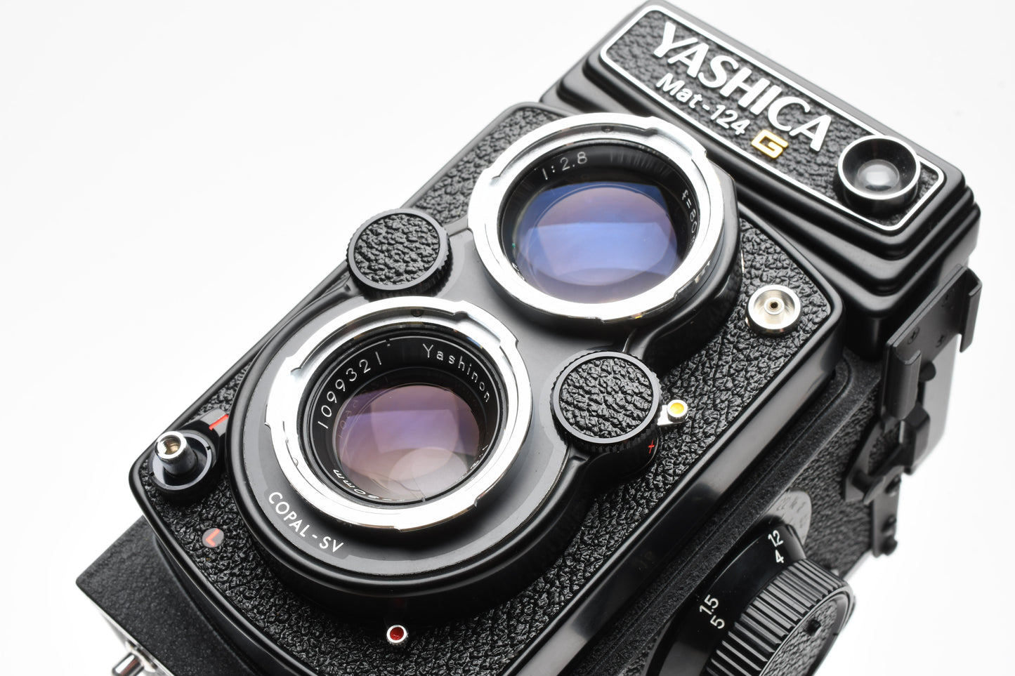 Yashica Mat 124G 120 TLR camera w/80mm f3.5 lens, tested, works great, Mint-