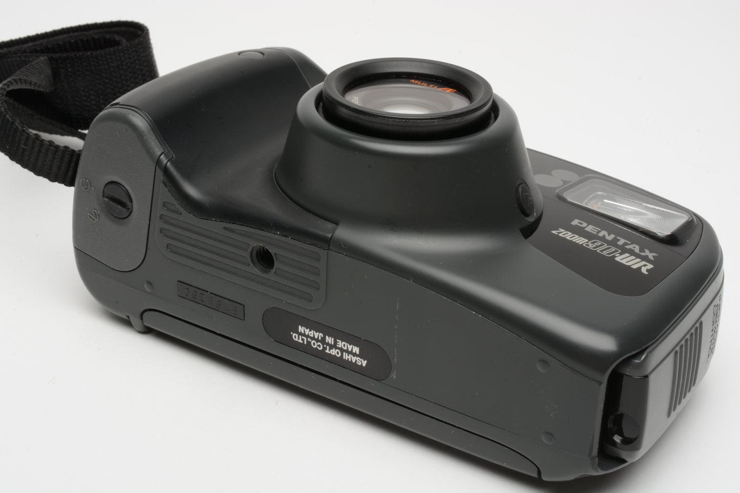 Pentax Zoom 90WR 35mm date back Point&Shoot camera, strap, remote, case, Great!