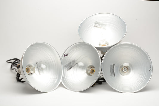 Set of 4 10.5" Studio Reflectors w/300W bulbs, ceramic clamps, tested, work great