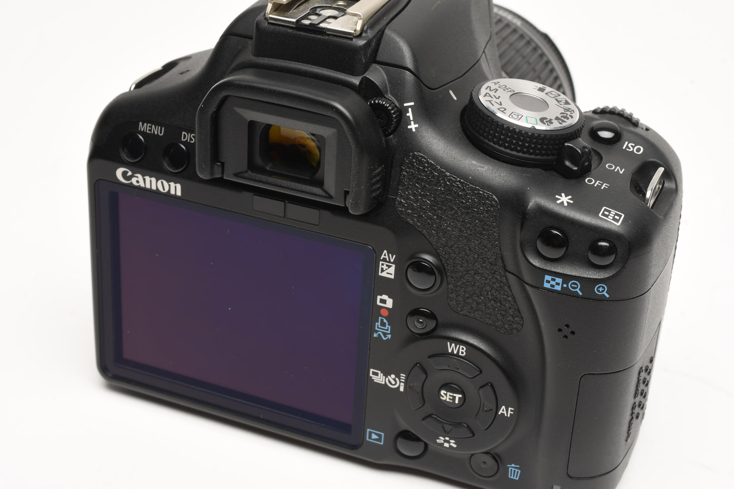 Canon T1i DSLR w/18-55mm IS zoom, batt, charger, 9K Acts, nice!