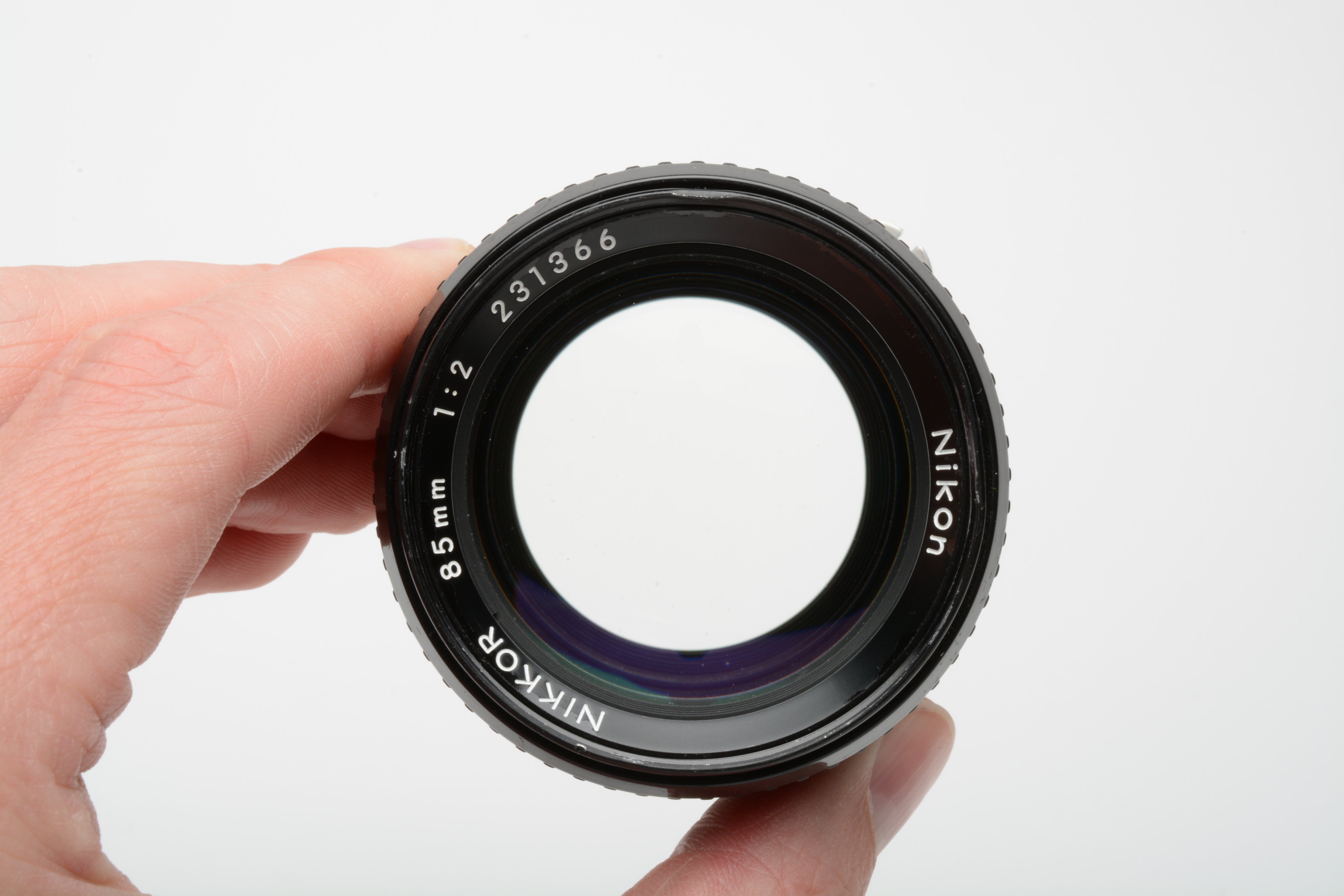 Nikon Nikkor 85mm f2 AI portrait lens, Very clean, minimal dust