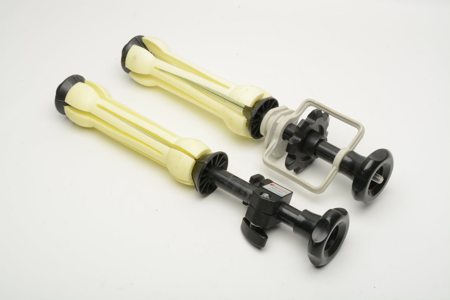 Dynatran set of 2 Expan roll holder rods DSE-6, Good!