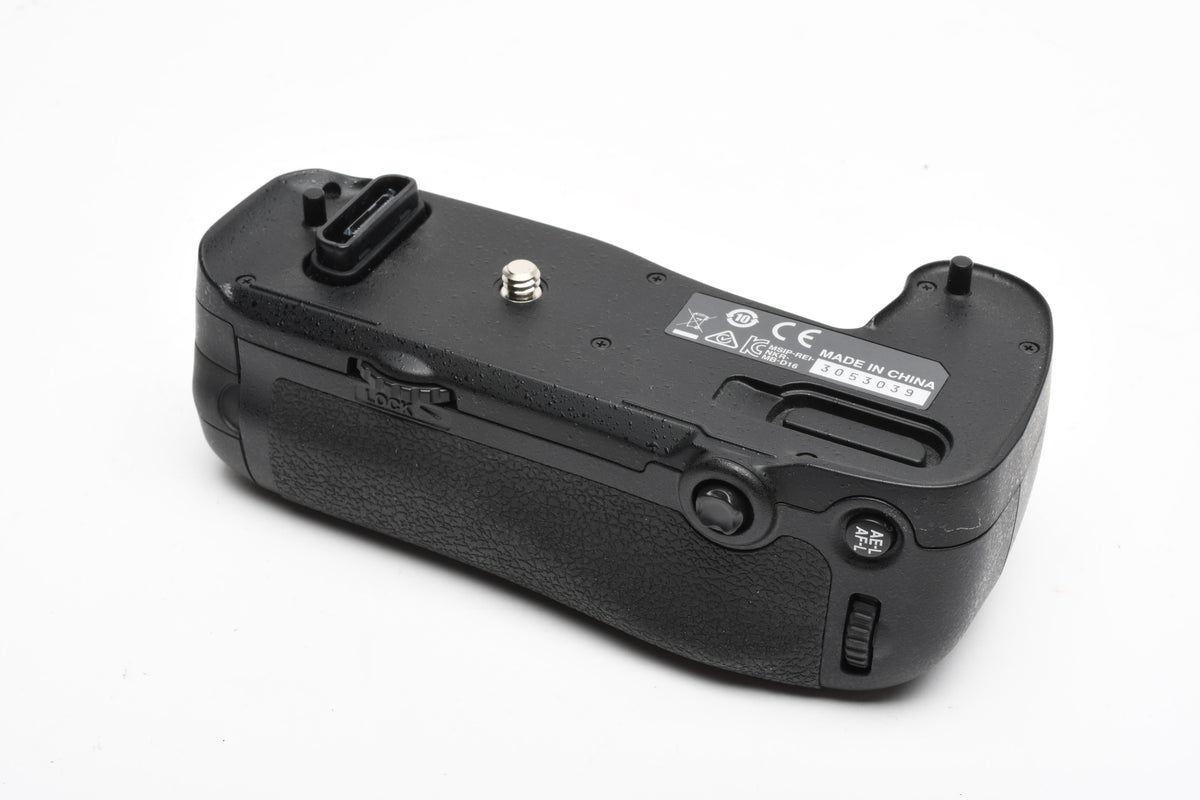 Nikon MB-D16 Battery Grip, Fully tested, Boxed w/Manual