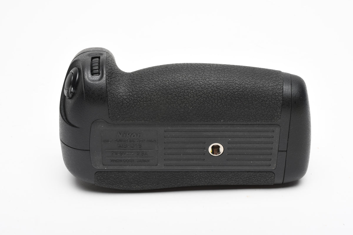 Nikon MB-D16 Battery Grip, Fully tested, Boxed w/Manual