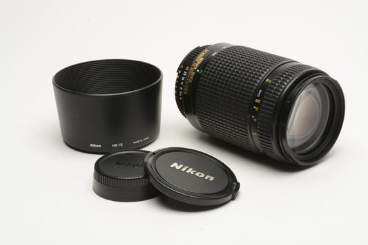 Nikon ED AF Nikkor 70-300mm f4-5.6D zoom lens, hood + caps