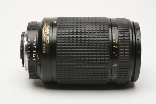 Nikon ED AF Nikkor 70-300mm f4-5.6D zoom lens, hood + caps