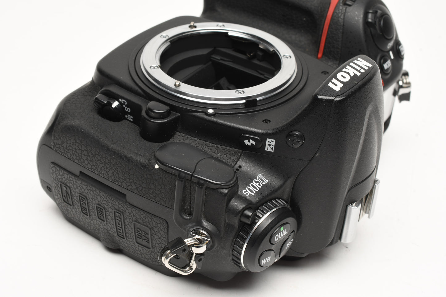 Nikon D300S DSLR Body, batt, charger, 33K Acts, Great