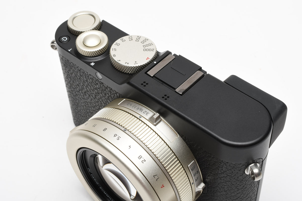 Leica D-Lux 8 "100 Years of Leica" 17MP, Thumb Grip, 2batts, Books, Boxed, Mint-