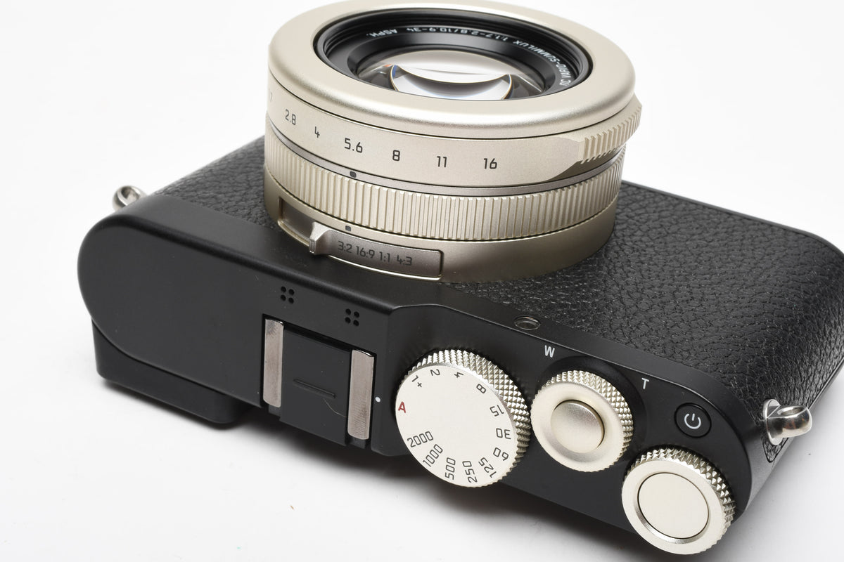 Leica D-Lux 8 "100 Years of Leica" 17MP, Thumb Grip, 2batts, Books, Boxed, Mint-