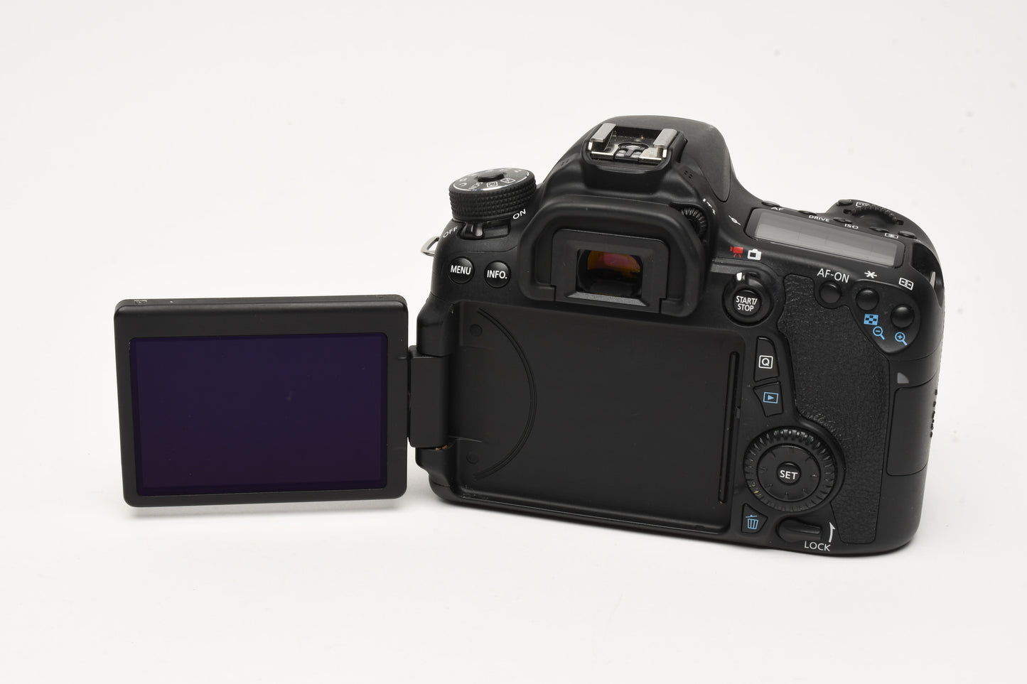 Canon EOS 70D DSLR Body w/Batt, charger, strap, Only 1975 Acts!