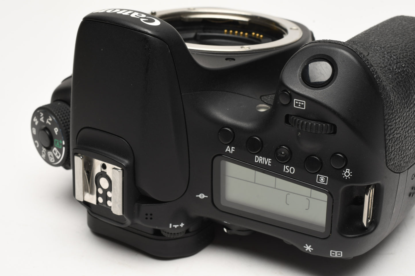 Canon EOS 70D DSLR Body w/Batt, charger, strap, Only 1975 Acts!