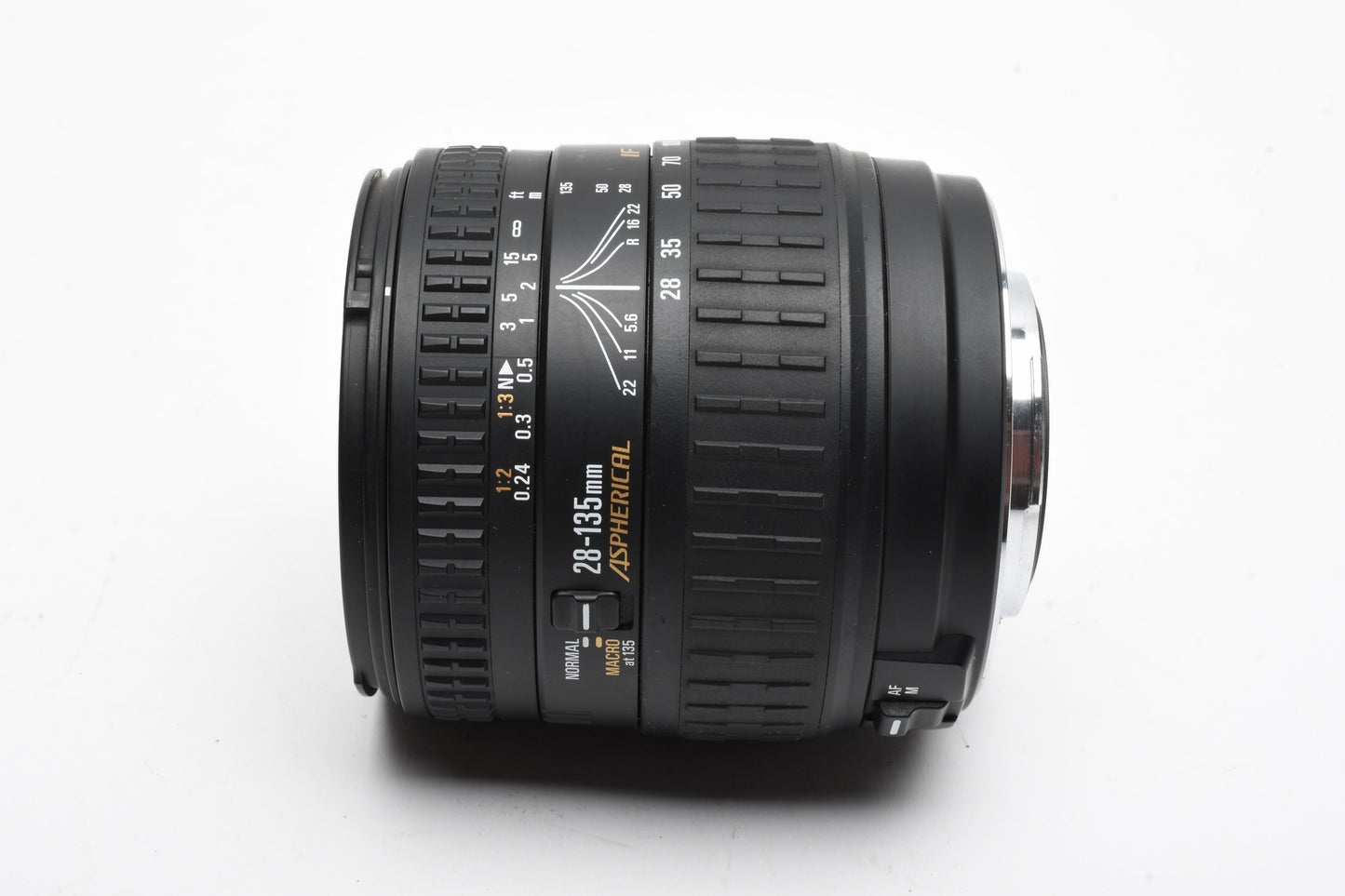 Sigma AF 28-135mm f3.8-5.6 Macro Asph. IF Sigma Mount, Boxed