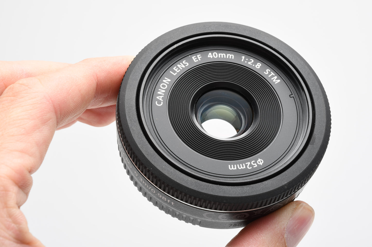 Canon EF 40mm f2.8 STM Macro Pancake lens, DHD UV, Mint-