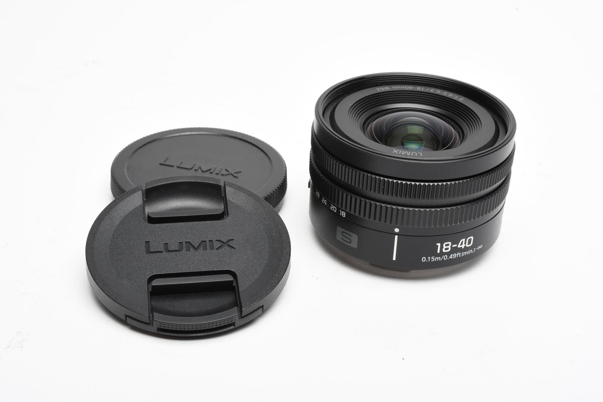 Panasonic Lumix S 18-40mm f4.5-6.3 Lens L-Mount lens S-R1840 Mint-