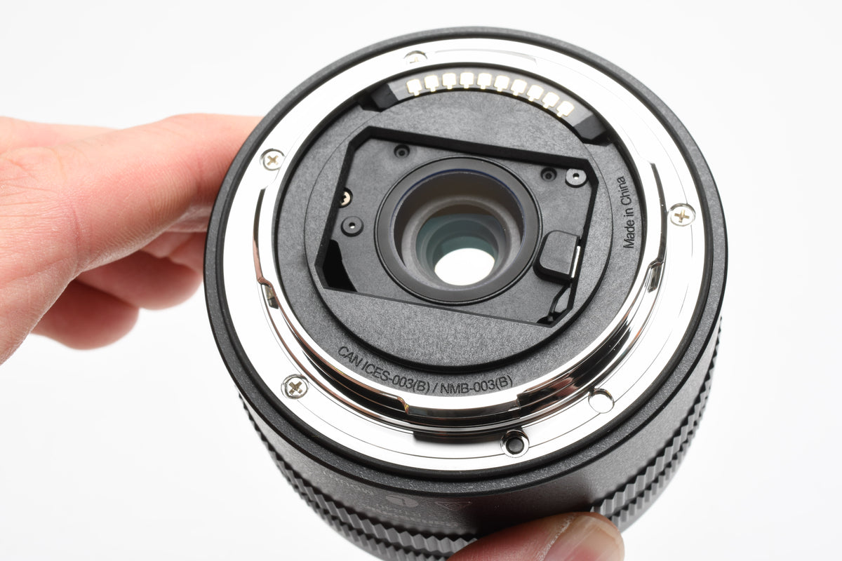 Panasonic Lumix S 18-40mm f4.5-6.3 Lens L-Mount lens S-R1840 Mint-